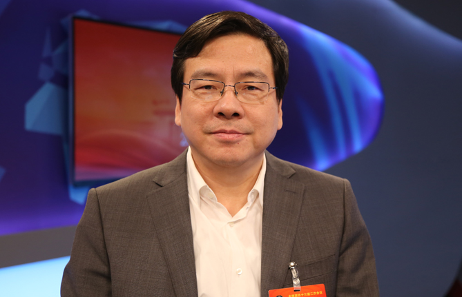 全國政協(xié)委員、湖南省政協(xié)副主席張?。杭ぐl(fā)民營經(jīng)濟(jì)發(fā)展新動能