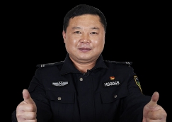 全國(guó)人大代表、黃山“守松人”