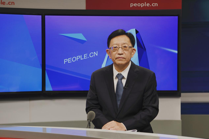 中國節(jié)能環(huán)保集團有限公司黨委書記、董事長宋鑫做客人民網(wǎng)。人民網(wǎng)記者 王曉嘯 攝